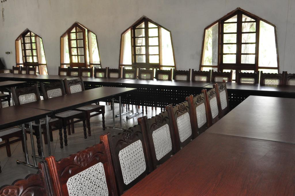 Hunters Lodge Twaandu Exterior foto